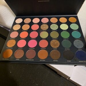 9 Differnt Packs Of Eye Shadows All For 25.00